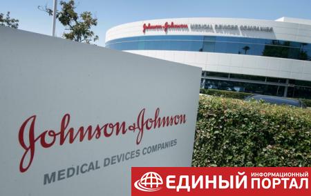 Компания J&J приостановила производство своей COVID-вакцины