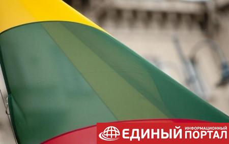 Литва перевела часть сотрудников своего посольства во Львов