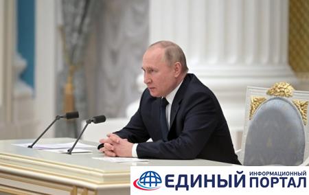 Путин перевел ядерное оружие в "особый режим"