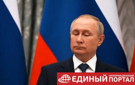 Путин предложил Порошенко "политическое убежище"