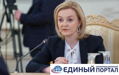 В МИД Британии назвали "весьма вероятным" вторжение РФ в Украину