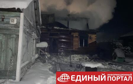 В Якутии при пожаре в жилом доме погибло четверо детей